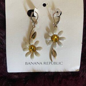Daisy Enameled Earrings